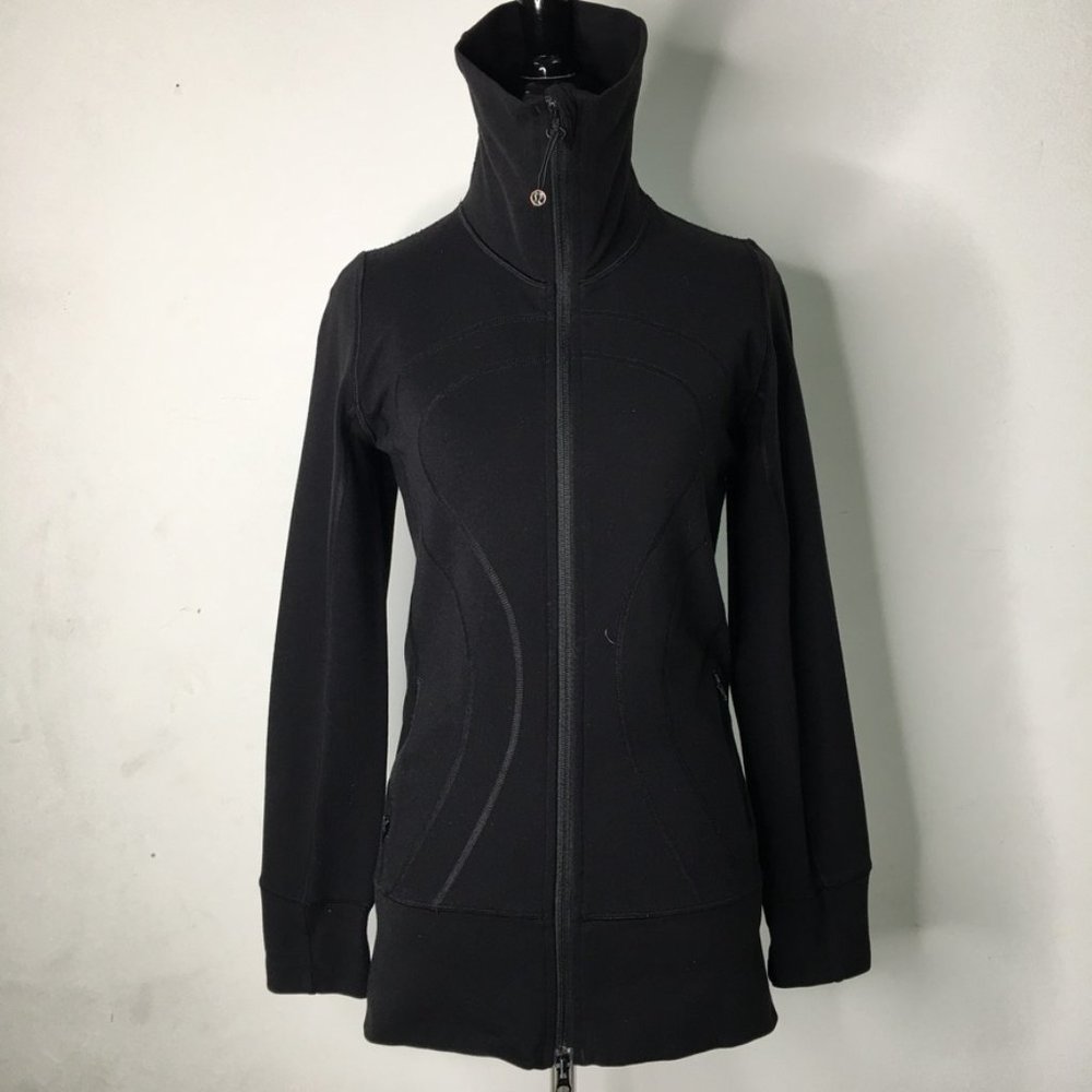 Lululemon Women's Black Full Zip Turtleneck, Thumb holes Jacket Size 4